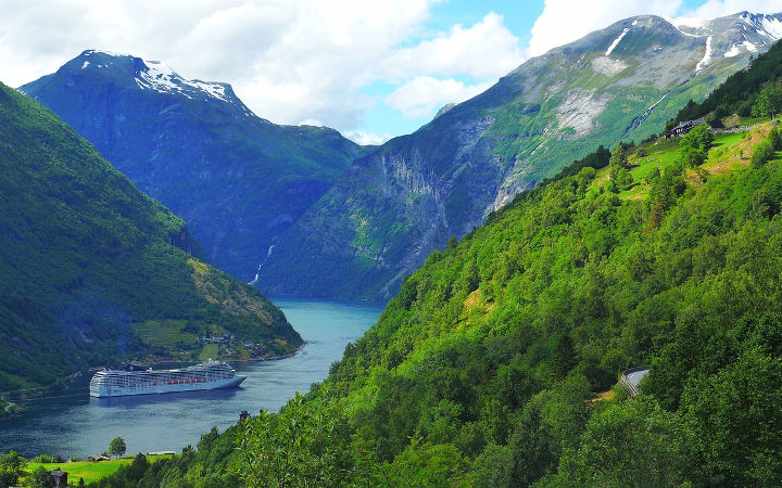 Navire MSC Fjords Norvège
