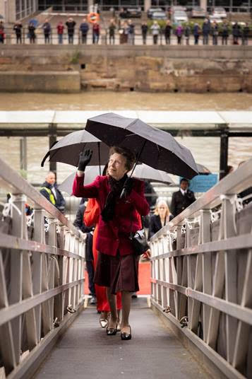 La Princesse Anne visite le Queen Anne à Liverpool pour célébrer les 185 ans de Cunard