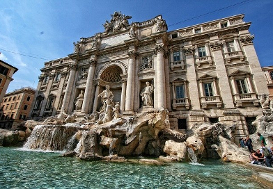 Fontaine de Trevi de jour, Rome, Italie