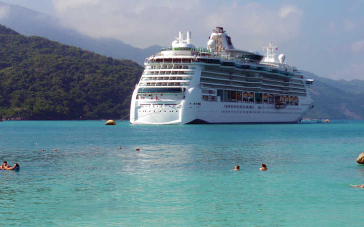 Image 2 - Jewel of the Seas